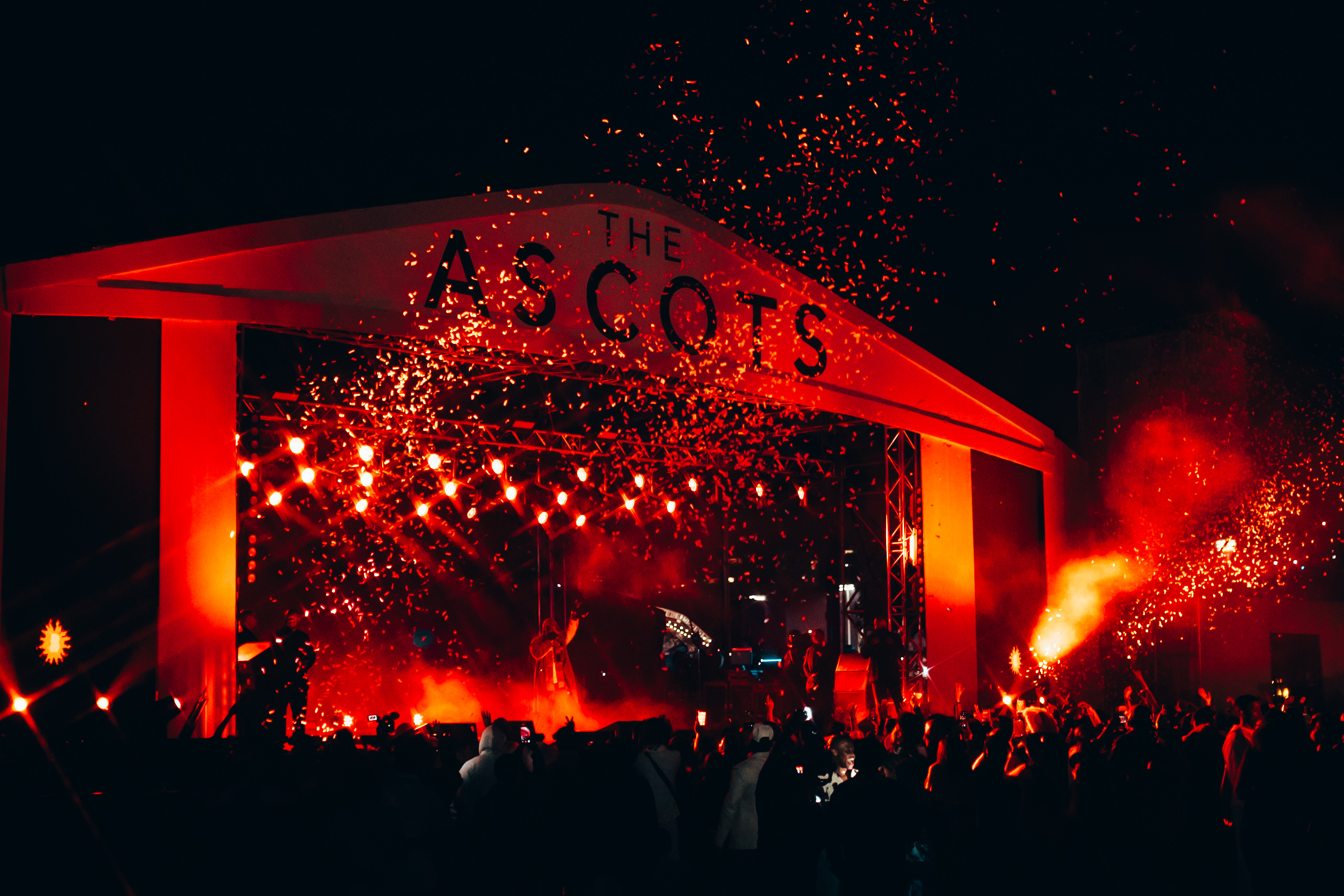 The Ascots, presented by Johnnie Walker Blue Label, transformed Hollywoodbets Durban July 2026 into South Africa’s newest premium destination!